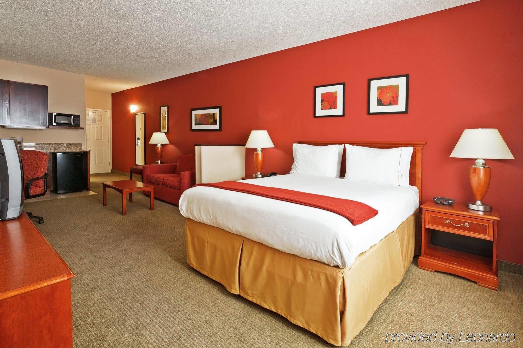 Holiday Inn Express Hotel & Suites Manchester Conference Center, An Ihg Hotel Chambre photo